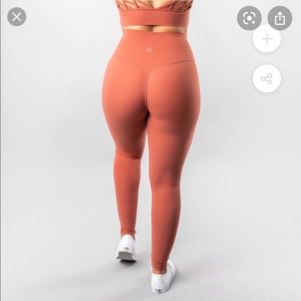BuffBunny Rosa Leggings - Cinnamon